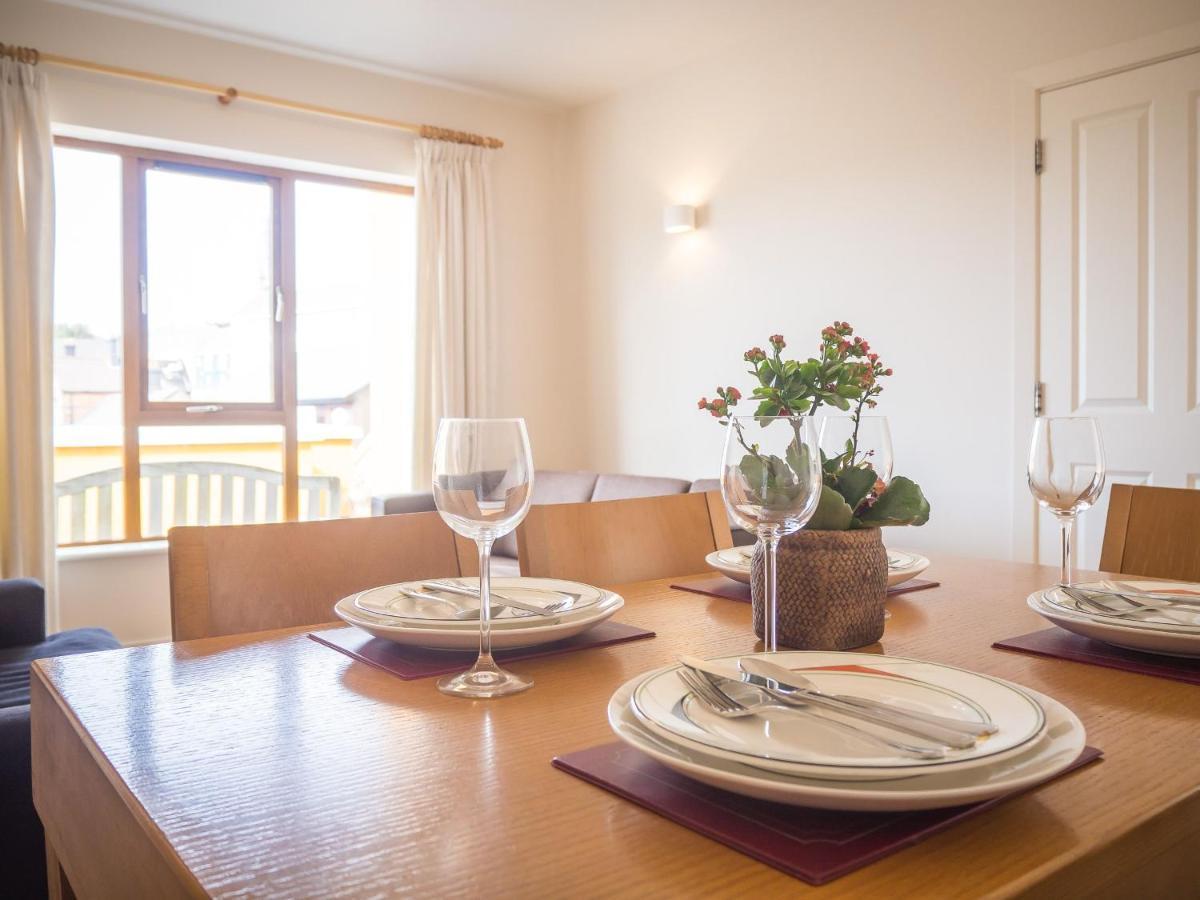 Clifden River View Apartment Екстер'єр фото
