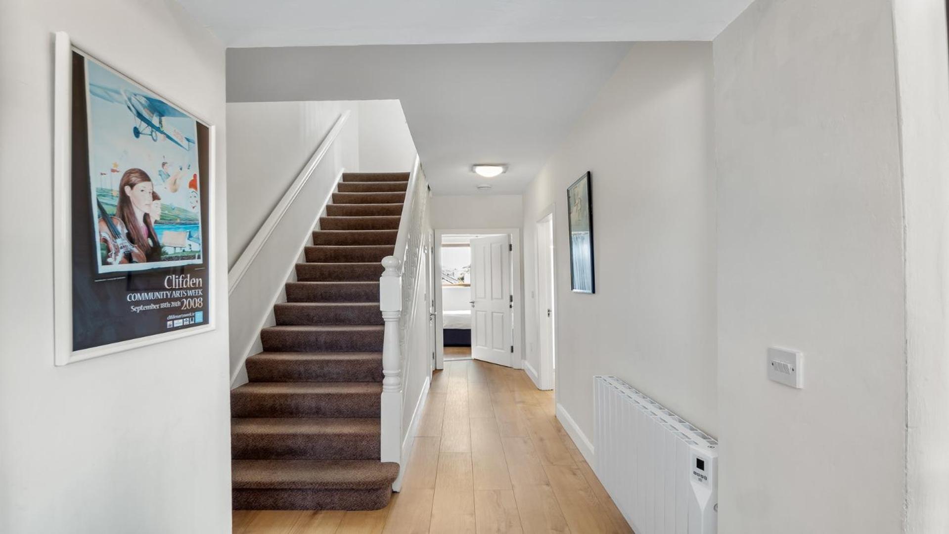Clifden River View Apartment Екстер'єр фото